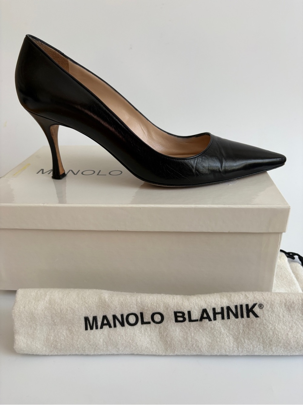 Manolo Blahnik Black Leather Pointed-Toe Pumps - Size 40 (With Box & Dust Bag)